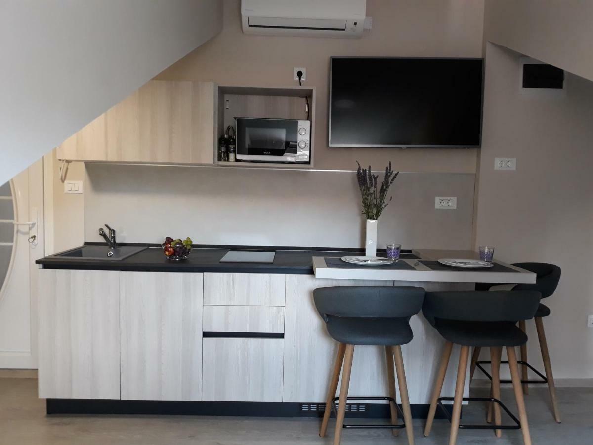 Center Apartment Dalu Пула Экстерьер фото